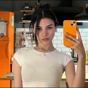 Meet your Posher, Hbhb